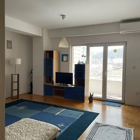 In * سكوبجي